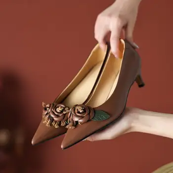 натуральная натуральная кожа женщины каблуки обувь весна красивые цветы с острым носком мода сексуальная вечеринка свадьба на высоком каблуке обувь