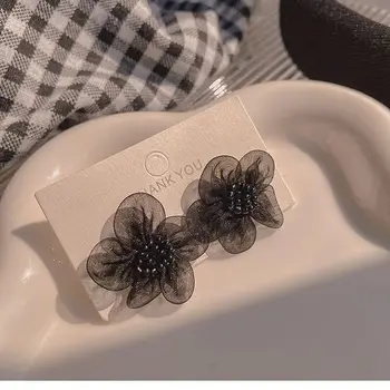  Винтажные корейские модные черные цветочные серьги для женщин Ювелирные изделия 2023 Трендовые новые осенне-зимние французские женские кружевные серьги в подарок